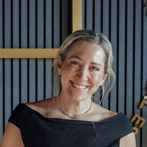 Meet your Posher, Kristin